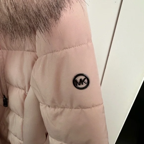 Michael Kors Belted Pink Puffer Coat - Picture 5 of 7